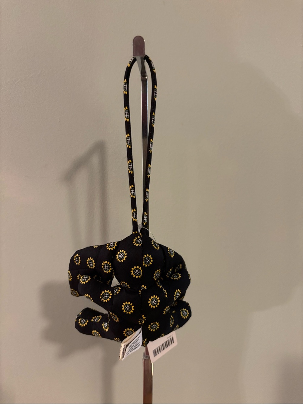 Vera Bradley UO Exclusive 3D Bunny Bag Charm retired patterned yellow sunflowers - Picture 4 of 12